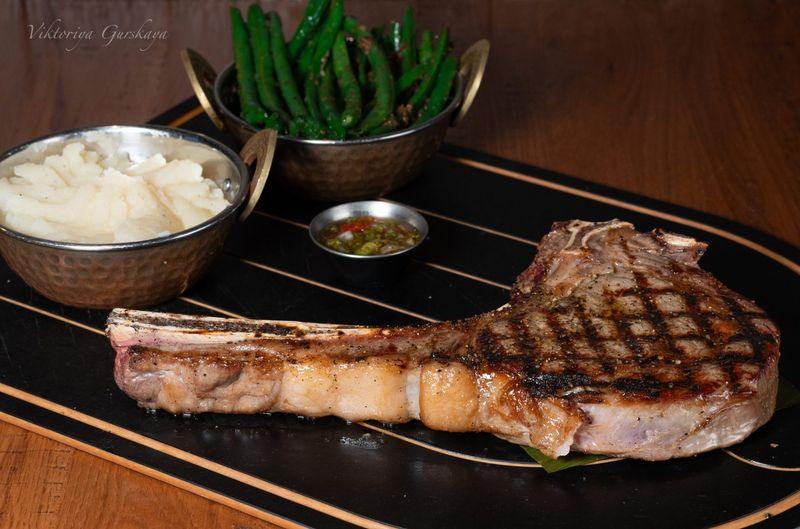 JZ Steakhouse Aventura